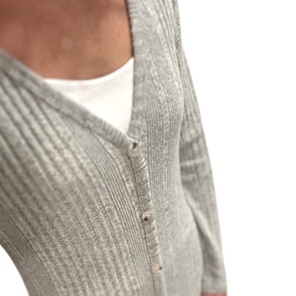 💫Stacking V-Neck Split Breasted Sweater Dress - Picture 4 of 6